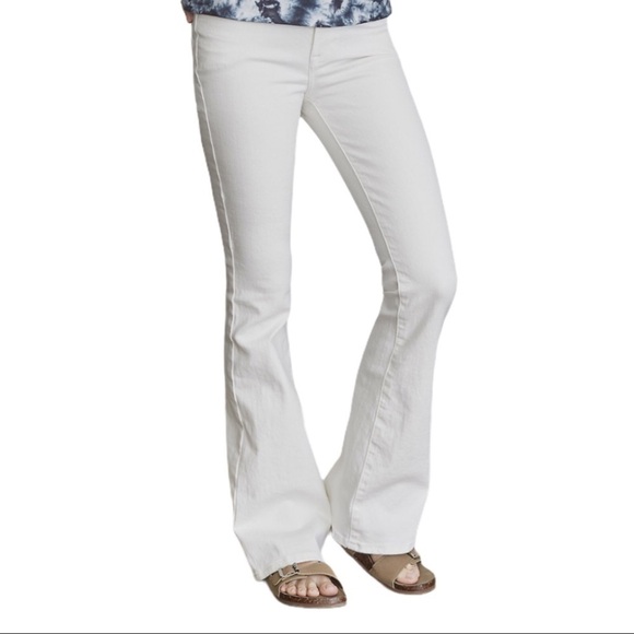 New! Elizabeth and James High Rise Flare White Jeans - Picture 1 of 12